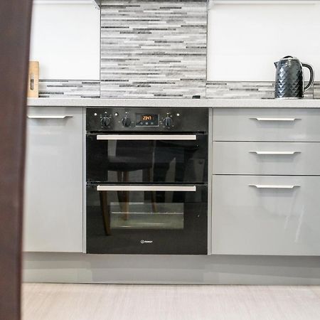Birkdale Southport Boutique Apartment Sleeps 5 מראה חיצוני תמונה